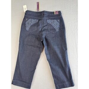 Gloria Vanderbilt Capri Pants Womens 10 Blue Jordyn Embroidered Pockets Mid Rise
